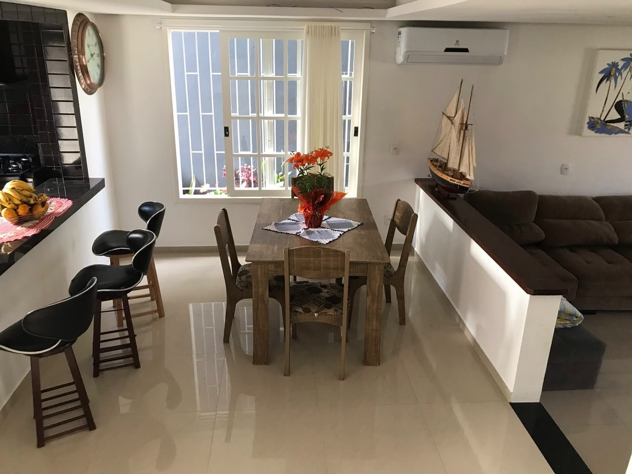 Casa de três quartos — foto 1